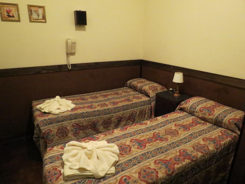 Hotel Raglan Mar del Plata Oda fotoğraf